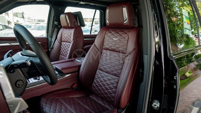 Новый Cadillac Escalade 600 V Рестайлинг, 6.2 л, 2025 в Дубае от Milele Черный цвет. Other | AUTO.AE