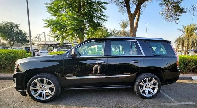 Used Cadillac Escalade IV, 6.2 l, 2016 in Dubai by Passion Motors, Black color. GCC Specs | AUTO.AE