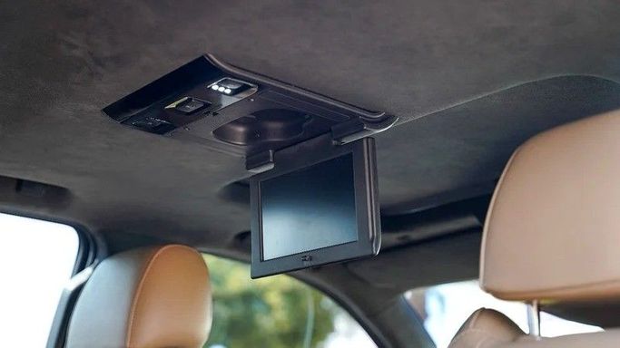 Подержанный Cadillac Escalade IV, 6.2 л, 2020 в Дубае от Simurgh Cars Черный цвет. GCC | AUTO.AE