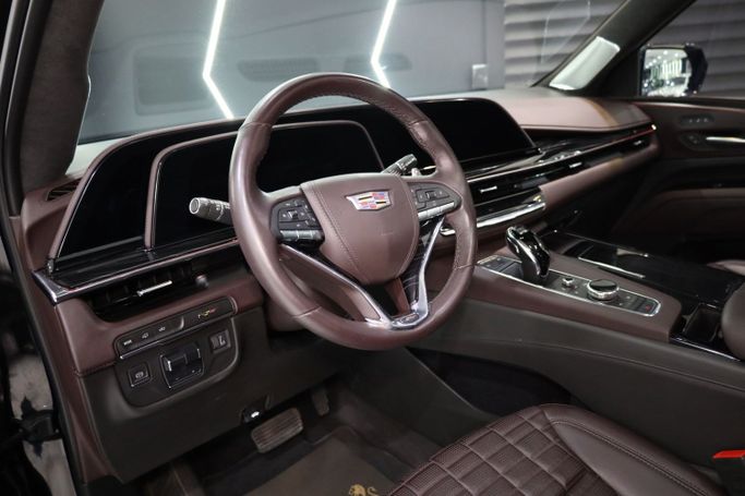 Used Cadillac Escalade V, 6.2 l, 2023 in Dubai by Sanam Cars, Black color. GCC Specs | AUTO.AE