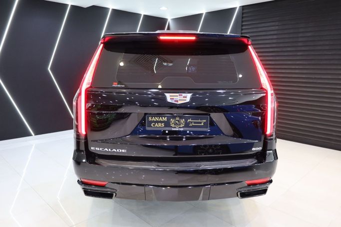 Used Cadillac Escalade V, 6.2 l, 2021 in Dubai by Sanam Cars, Black color. GCC Specs | AUTO.AE
