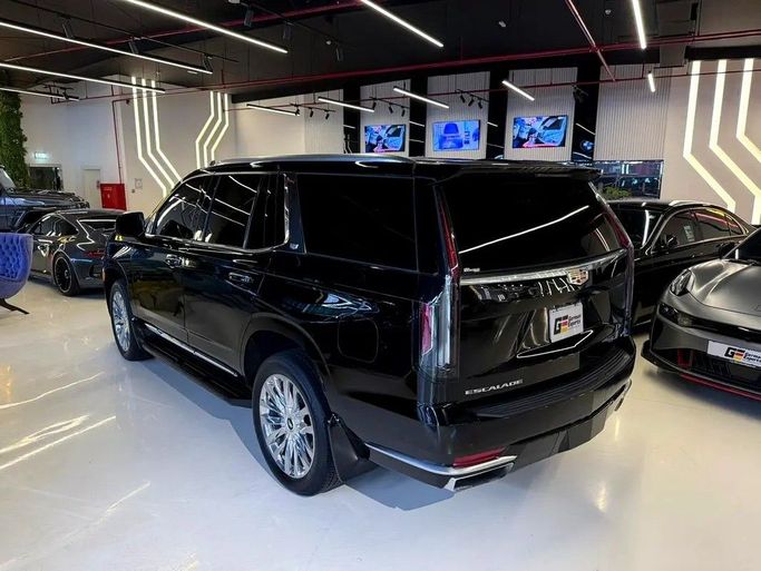 Used Cadillac Escalade 600 V Facelift, 6.2 l, 2024 in Dubai by GE Motors, Black color. Canadian Specs | AUTO.AE