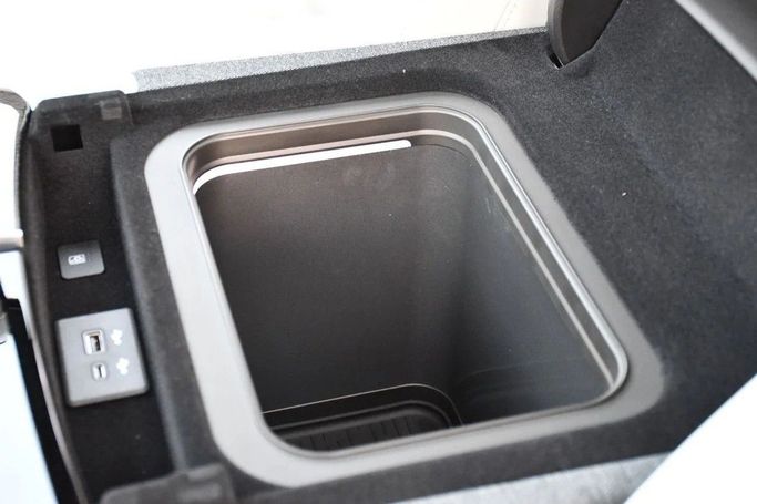 New Cadillac Escalade 600 V Facelift, 6.2 l, 2025 in Dubai by World Center Motors FZE, Black color. GCC Specs | AUTO.AE