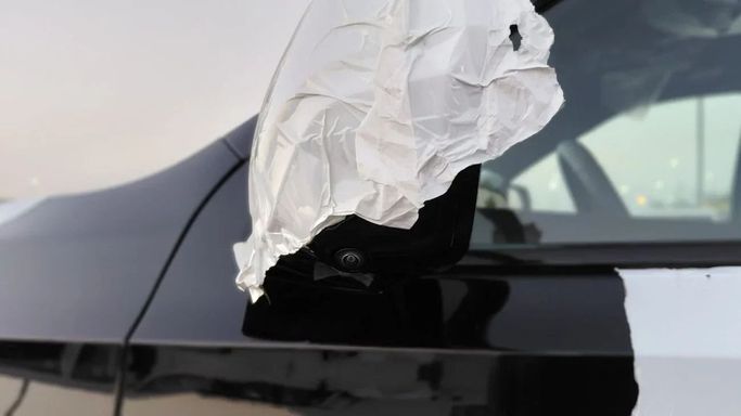 Новый Cadillac Escalade ESV V Рестайлинг, 6.2 л, 2024 в Дубае от World Center Motors FZE Черный цвет. GCC | AUTO.AE