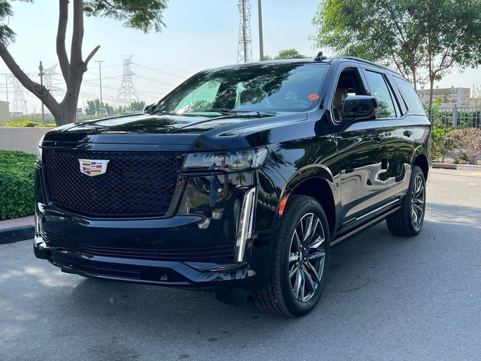 Новый Cadillac Escalade V, 6.2 л, 2024 в Дубае от SYARTI CAR TRADING Черный цвет. GCC | AUTO.AE