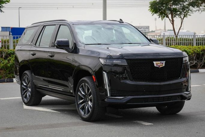 Подержанный Cadillac Escalade V (T1XX), 6.2 л, 2024 в Дубае от Empire Motors Черный цвет. GCC | AUTO.AE | Объявление #255827