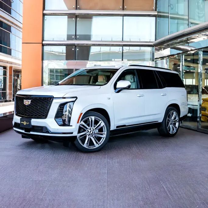New Cadillac Escalade 600 V Facelift, 6.2 l, 2025 in Dubai by Q Motors, White color.  | AUTO.AE | Listing #263593