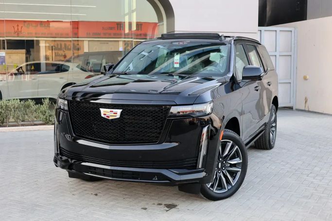 New Cadillac Escalade V, 6.2 l, 2024 in Dubai by AL MARWA CARS, Black color. GCC Specs | AUTO.AE | Listing #266028
