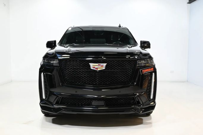 مستعملة Cadillac Escalade ESV V, 6.2 l, 2023 في في الإمارات, دبي من Torque Motors، اللون أسود. مواصفات الخليج | AUTO.AE | إعلان #282932
