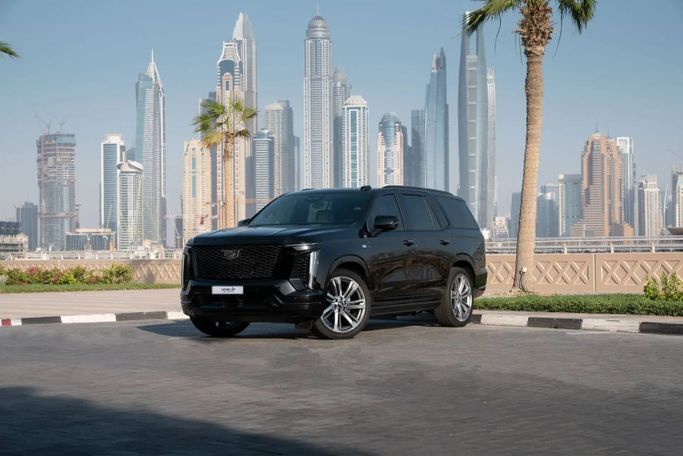 Cadillac Escalade-V I, 2024 رجال الأعمال دفع رباعي 5 أبواب للتأجير في في دبي من LeveL Up Car Rental ، اللون أسود | AUTO.AE | إعلان #1778