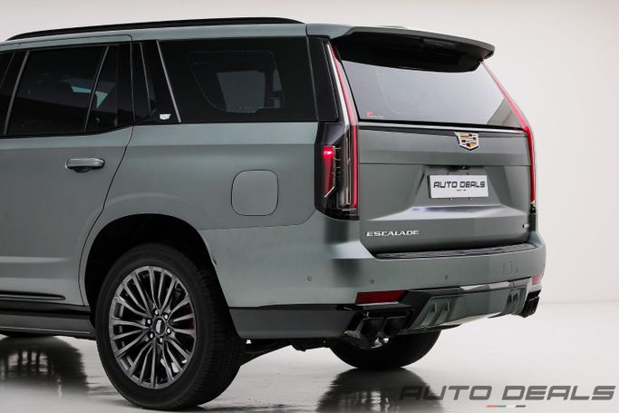 Used Cadillac Escalade-V I, 6.2 l, 2023 in Dubai by AUTO DEALS, Grey color. GCC Specs | AUTO.AE