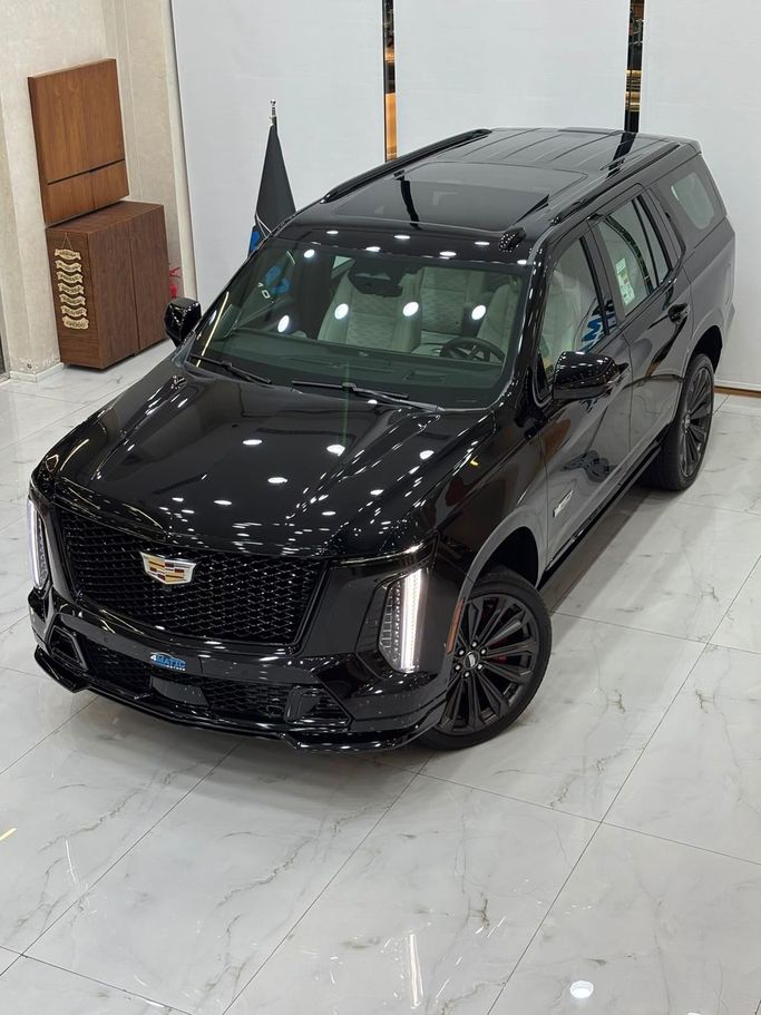 Новый Cadillac Escalade-V I, 6.2 л, 2025 в Дубае от 4 Matic Motors Черный цвет. GCC | AUTO.AE | Объявление #257086