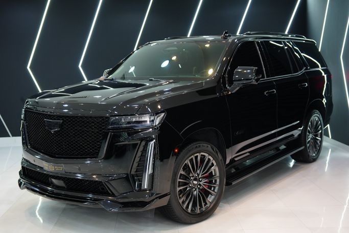 مستعملة Cadillac Escalade-V I, 6.2 l, 2023 في في دبي من Sanam Cars، اللون أسود. مواصفات الخليج | AUTO.AE | إعلان #262459