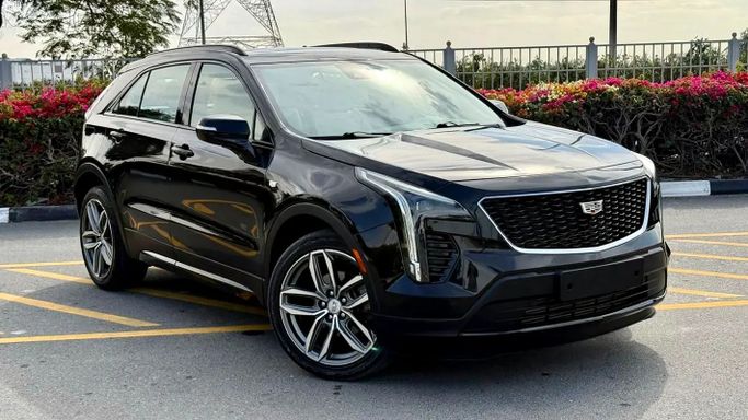 Подержанный Cadillac XT4 I, 2.0 л, 2019 в Дубае от Auto Links LLC Черный цвет. GCC | AUTO.AE