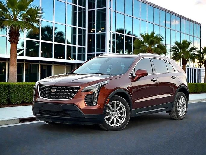 Подержанный Cadillac XT4 I, 2.0 л, 2019 в Дубае от INFINITY DRIVE Коричневый цвет. GCC | AUTO.AE