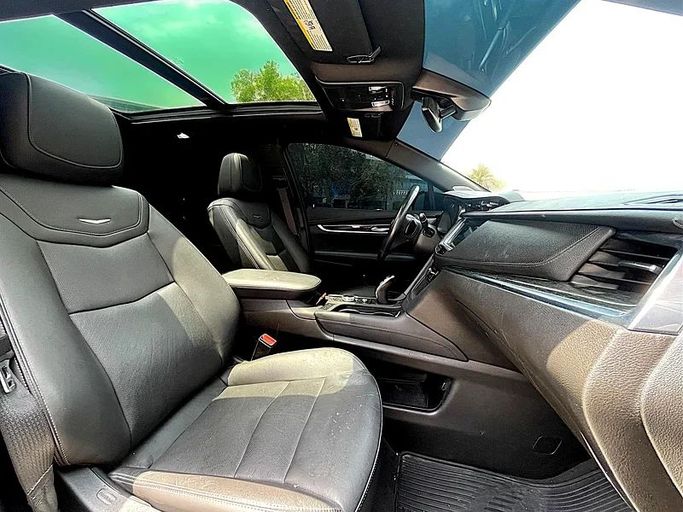 Used Cadillac XT5 I Facelift, 3.6 l, 2021 in Dubai by Andaleeb Cars, Black color. American Specs | AUTO.AE