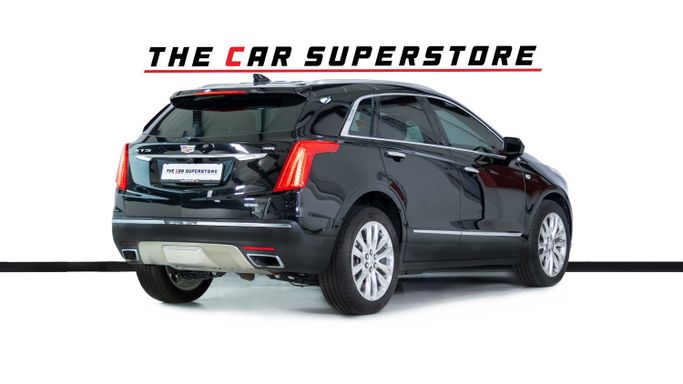 Подержанный Cadillac XT5 I, 3.6 л, 2017 в Дубае от The Car Superstore Черный цвет. GCC | AUTO.AE