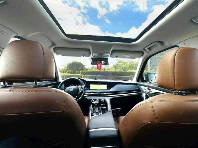 Подержанный Changan CS95 I Рестайлинг, 2.0 л, 2022 в Дубае от Andaleeb Cars Белый цвет. GCC | AUTO.AE