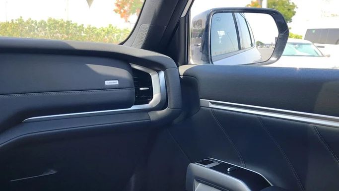 New Changan Deepal G318, 1.5 l, 2024 in Dubai by Alwan Global Cars, Silver color. Other | AUTO.AE