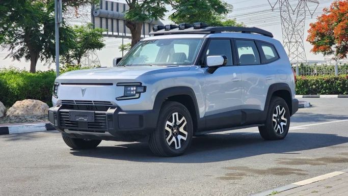 New Changan Deepal G318, 1.5 l, 2024 in Dubai by Alwan Global Cars, Silver color. Other | AUTO.AE