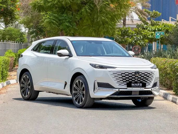 Новый Changan UNI-K, 1.5 л, 2024 в ОАЭ, Дубай от Mars Automobiles Trading LLC Белый цвет.  | AUTO.AE | Объявление #277528
