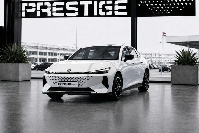 جديدة Changan UNI-V أنا فيس ليفت 1, 1.5 l, 2025 في في دبي من Prestige motors، اللون أبيض. المواصفات الصينية | AUTO.AE | إعلان #271917