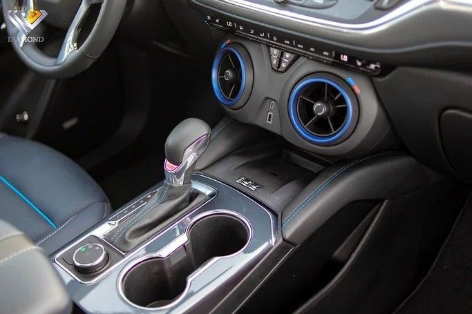 Used Chevrolet Blazer III Facelift, 3.6 l, 2023 in Dubai by Royal Diamond Motors, Black color. GCC Specs | AUTO.AE