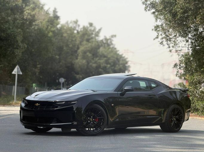 Used Chevrolet Camaro VI Facelift, 2.0 l, 2023 in Dubai by Prestige Motos (SHJ), Black color.  | AUTO.AE | Listing #264531