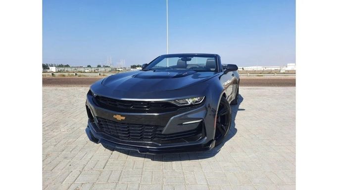 مستعملة ⁦Chevrolet Camaro SS فيس ليفت السادس، 6.2 l، 2020⁩ في في الإمارات, دبي من Barkat Alrahmen Motors، اللون رمادي.  | AUTO.AE | إعلان #290637