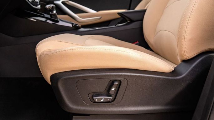 New Chevrolet Captiva II, 1.5 l, 2024 in Dubai by Altass Motors, Silver color. Other | AUTO.AE