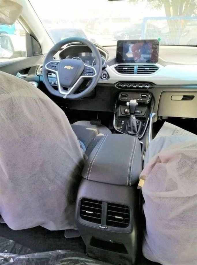 New Chevrolet Captiva II, 1.5 l, 2023 in Dubai by Mohamed Hakim Motors, White color. Other | AUTO.AE