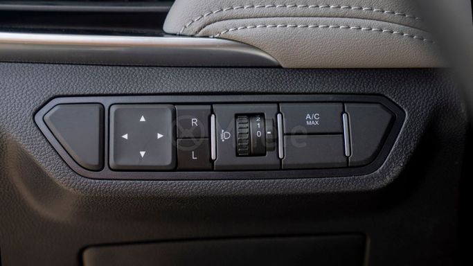 New Chevrolet Captiva II, 1.5 l, 2025 in Dubai by Milele, White color. Other | AUTO.AE