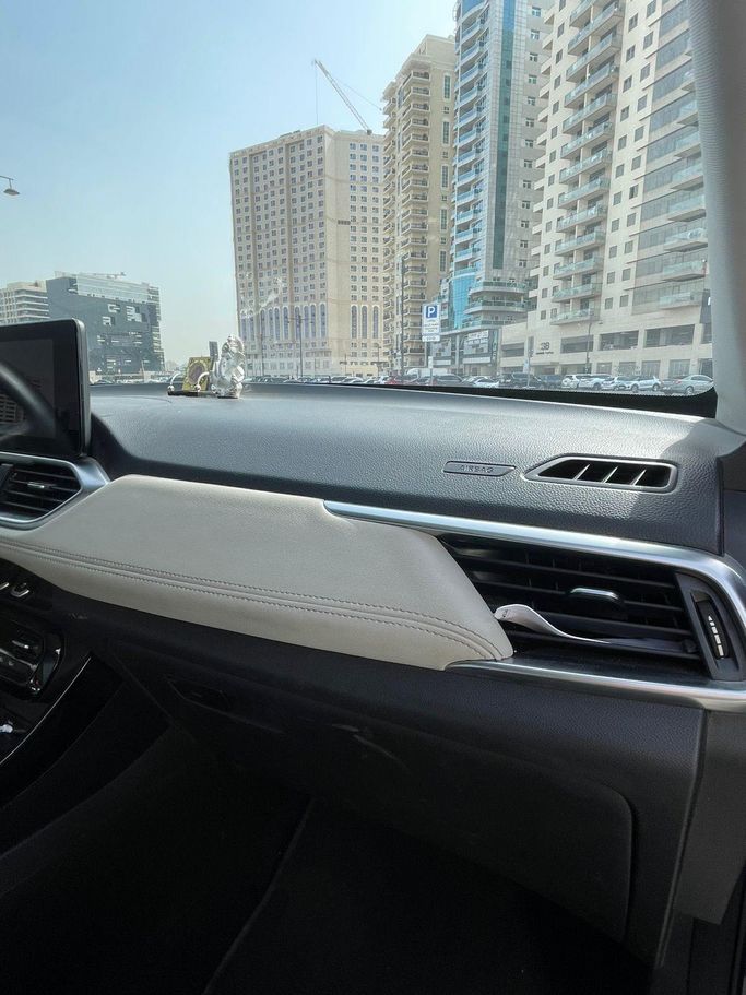 Подержанный Chevrolet Captiva II, 1.5 л, 2021 в Дубае Серый цвет. GCC | AUTO.AE