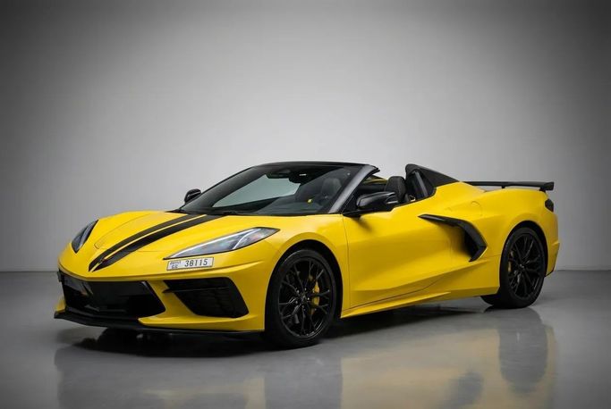 Chevrolet Corvette Stingray C8, 2026 رياضي قابلة للتحويل للتأجير في في دبي من Rotana Star Rent a Car، اللون أصفر | AUTO.AE