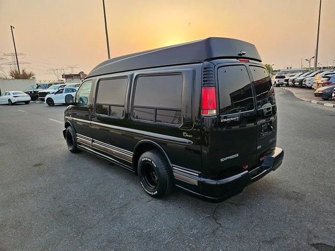 Used Chevrolet Express I, 4.3 l, 1999 in Dubai by Irfan Motors, Blue color. Japanese Specs | AUTO.AE