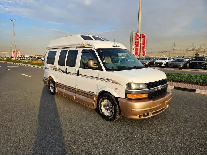 مستعملة Chevrolet Express ثانياً, 6.0 l, 2005 في في دبي من Irfan Motors، اللون أبيض. المواصفات اليابانية | AUTO.AE | إعلان #256525