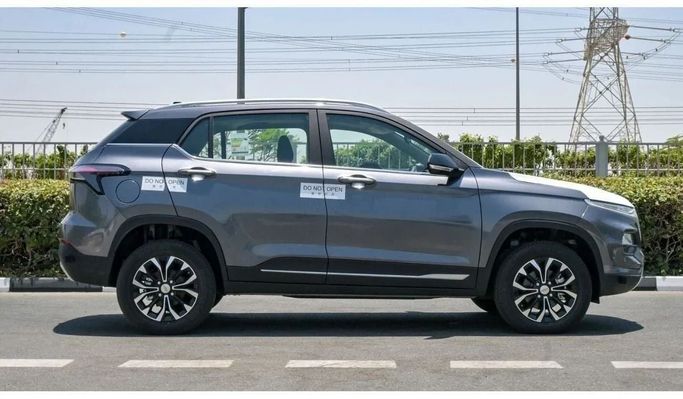 Новый Chevrolet Groove, 1.5 л, 2024 в Дубае от Laith Alobaidi Motors Серый цвет. GCC | AUTO.AE
