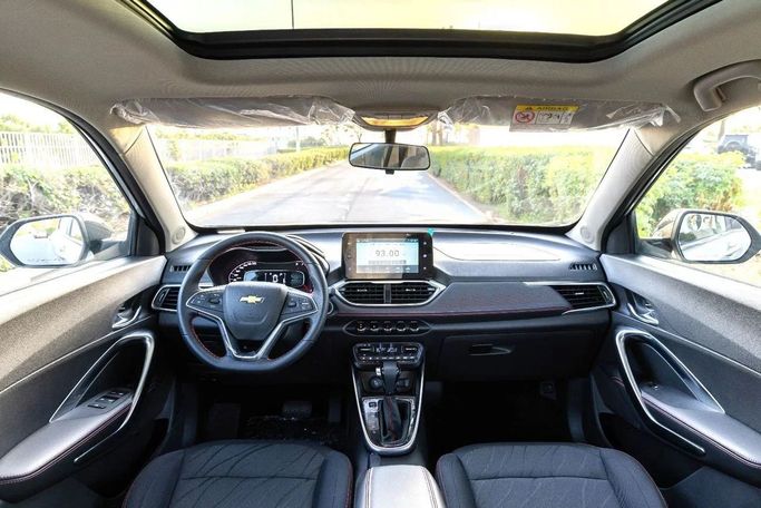 Новый Chevrolet Groove, 1.5 л, 2024 в Дубае от Laith Alobaidi Motors Серый цвет. GCC | AUTO.AE