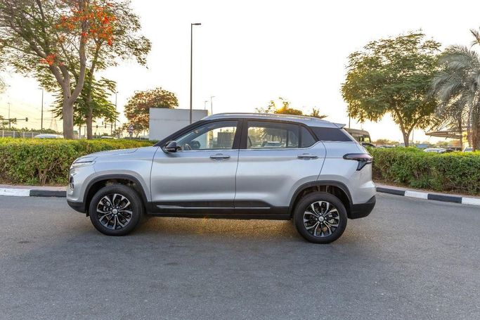 Новый Chevrolet Groove, 1.5 л, 2024 в Дубае от Laith Alobaidi Motors Серый цвет. GCC | AUTO.AE