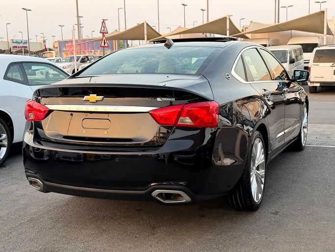 Подержанный Chevrolet Impala X, 3.6 л, 2018 в Дубае от Al Qemah Used Cars Черный цвет. GCC | AUTO.AE