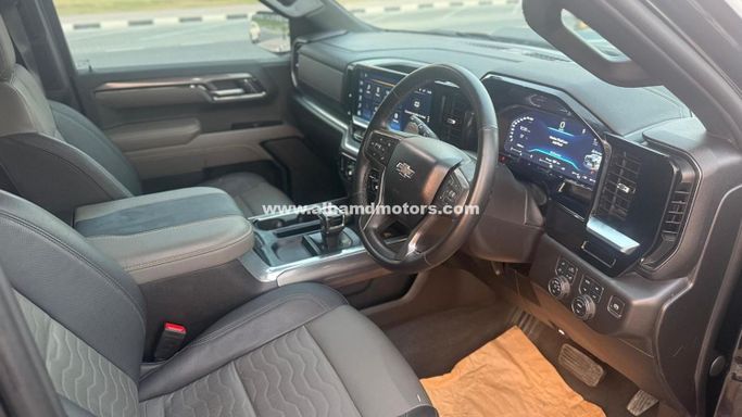 Used Chevrolet Silverado IV (T1XX) Facelift, 6.2 l, 2023 in Dubai by Alhamd Motors, Black color. Other | AUTO.AE