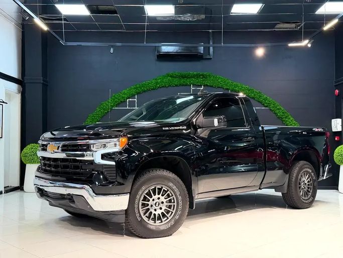 Used Chevrolet Silverado IV (T1XX) Facelift, 5.3 l, 2024 in Dubai by FLEX DRIVE, Black color. GCC Specs | AUTO.AE | Listing #258460