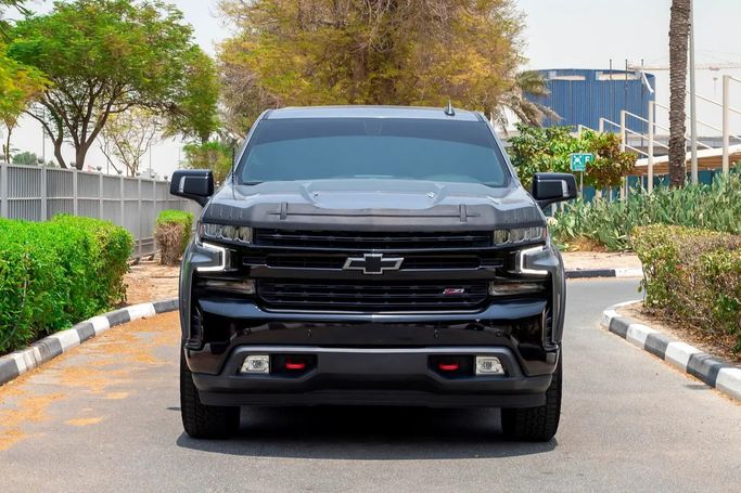 مستعملة Chevrolet Silverado IV (T1XX), 6.2 l, 2021 في في الإمارات, دبي من FLEX DRIVE، اللون رمادي. مواصفات الخليج | AUTO.AE | إعلان #276442