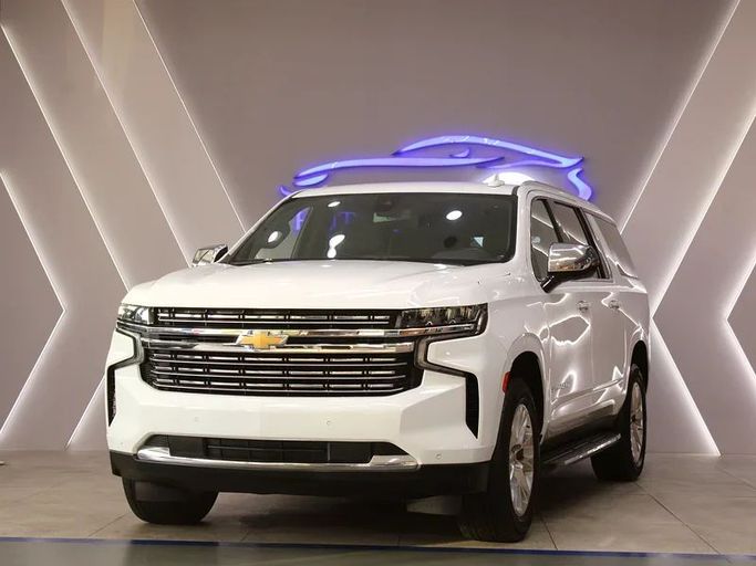 Подержанный Chevrolet Suburban XII, 5.3 л, 2022 в Дубае от Hot Wheel Used Motors Белый цвет. Other | AUTO.AE
