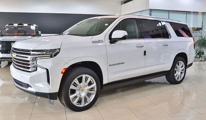 New Chevrolet Suburban XII, 6.2 l, 2023 in Dubai by Segrex Auto, White color. European Specs | AUTO.AE