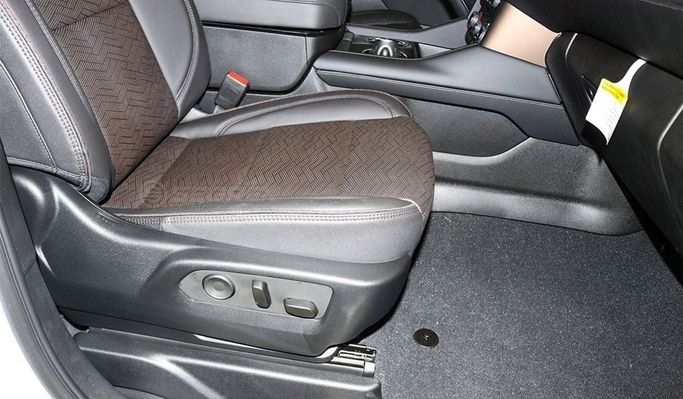 New Chevrolet Suburban XII, 6.2 l, 2023 in Dubai by Segrex Auto, White color. European Specs | AUTO.AE