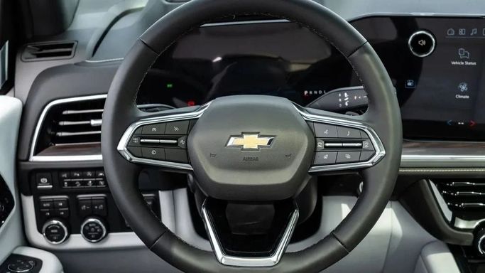 New Chevrolet Tahoe V Facelift, 5.3 l, 2025 in Dubai by Altass Motors, Black color. GCC Specs | AUTO.AE