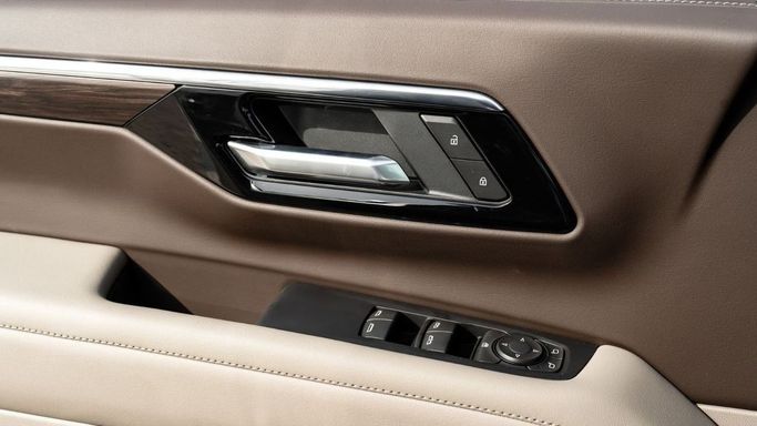 New Chevrolet Tahoe V Facelift, 5.3 l, 2025 in Dubai by Altass Motors, Black color. Other | AUTO.AE