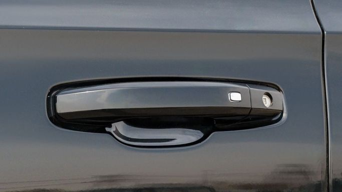 New Chevrolet Tahoe V Facelift, 5.3 l, 2025 in Dubai by Altass Motors, Black color. Other | AUTO.AE