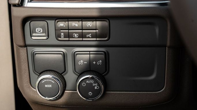 New Chevrolet Tahoe V Facelift, 5.3 l, 2025 in Dubai by Altass Motors, Black color. Other | AUTO.AE